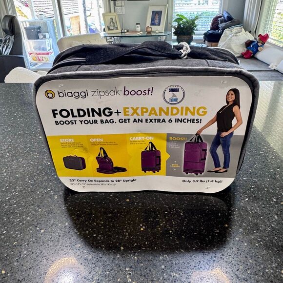 Biaggi Zip Sack 22” (expandable to 28”) Black. - Picture 1 of 6